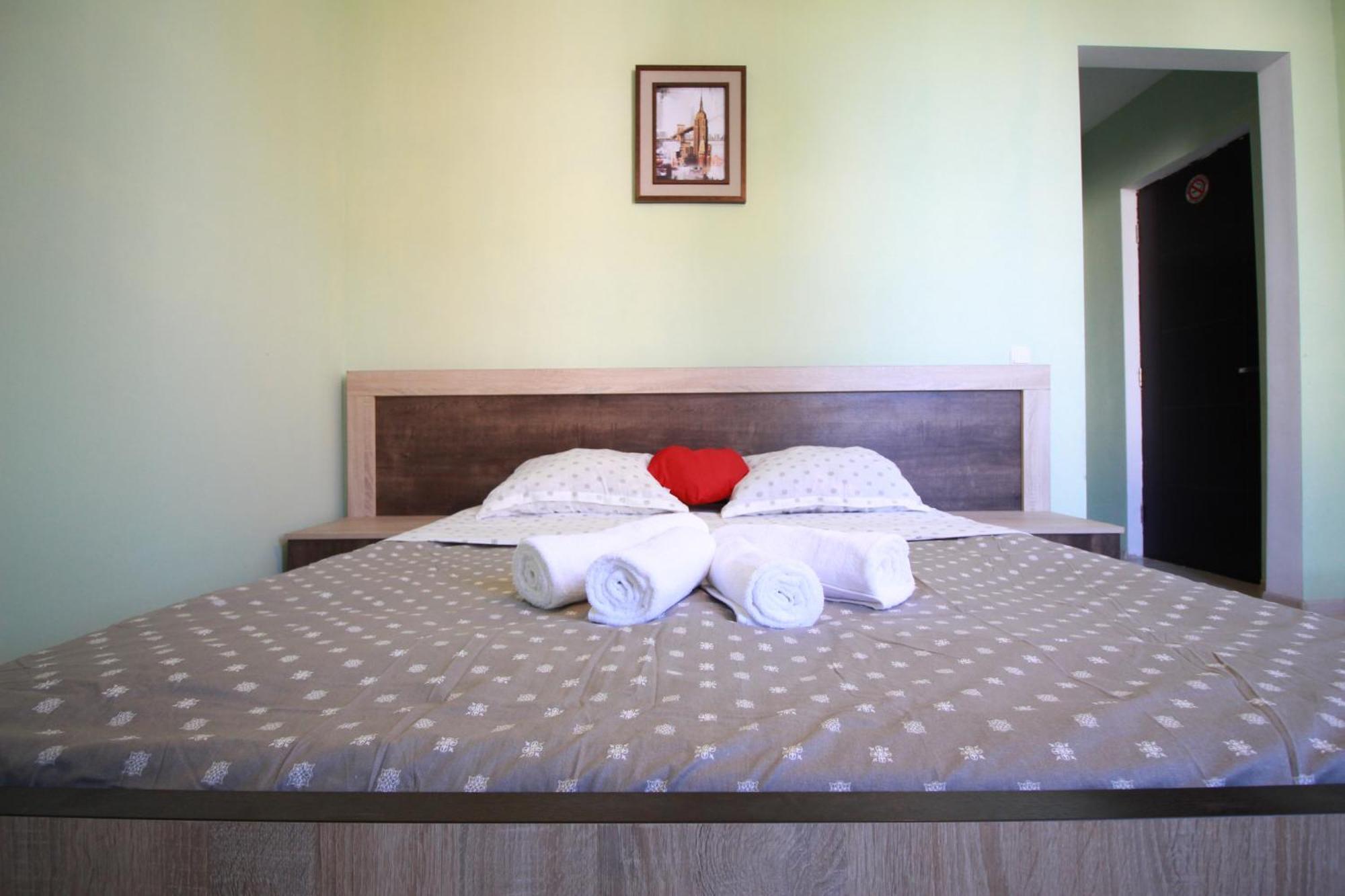 Gala Hotel อูเรคี ภายนอก รูปภาพ