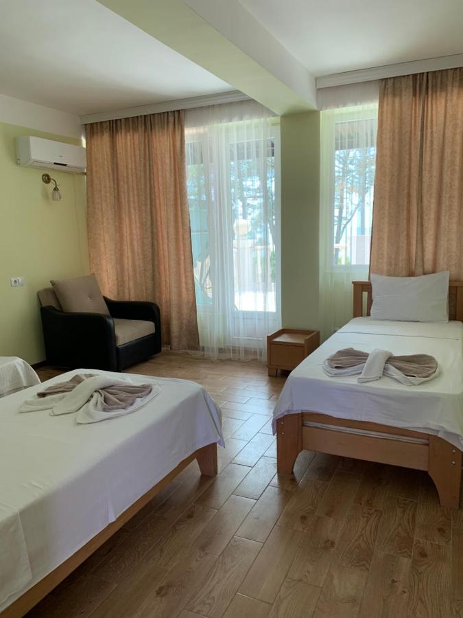 Gala Hotel อูเรคี ภายนอก รูปภาพ