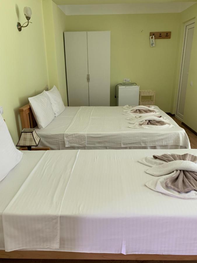 Gala Hotel อูเรคี ภายนอก รูปภาพ